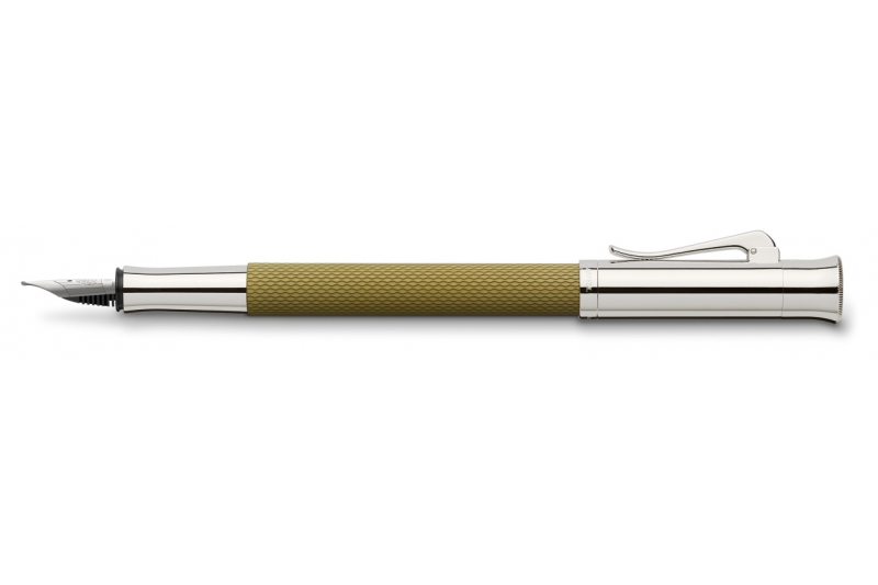 GRAF VON FABER CASTELL - Stylo-plume Guilloché vert olive - plume medium.